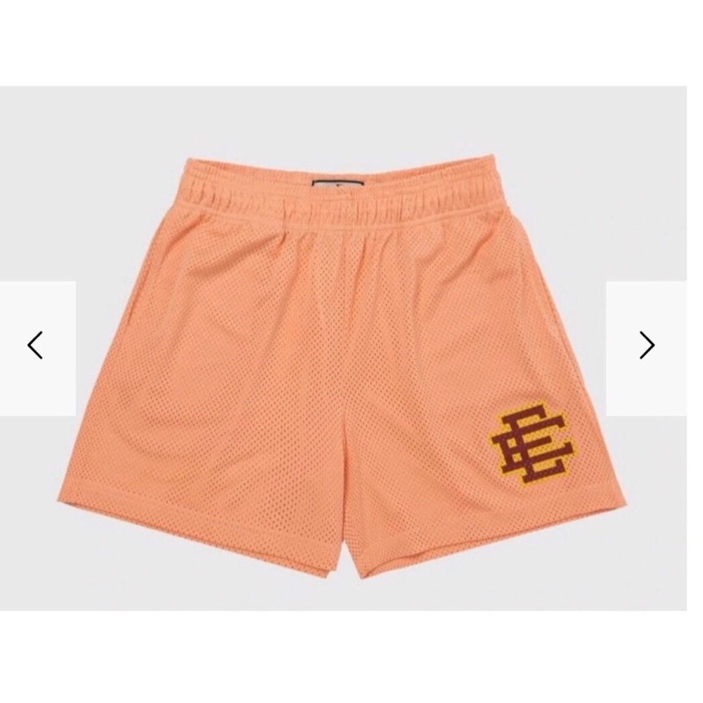 ERIC EMANUEL EE BASIC SHORT ‘SALMON’ / SIZE MEDIUM